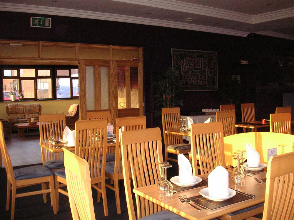 Travel Plaza Hotel Desborough Ngoại thất bức ảnh