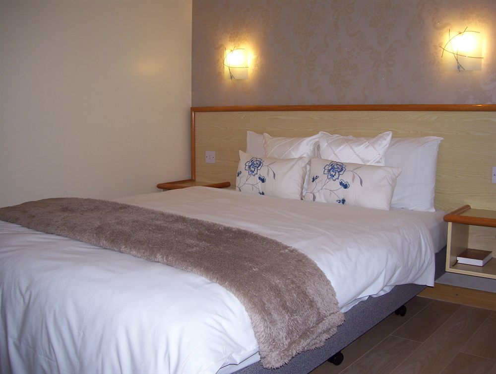 Travel Plaza Hotel Desborough Ngoại thất bức ảnh