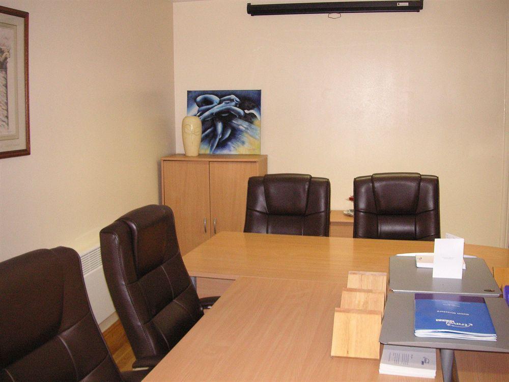 Travel Plaza Hotel Desborough Ngoại thất bức ảnh